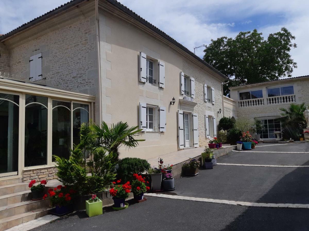 Les Orchidees Chambre Hotes Futuroscope Chasseneuil Poitiers Jaunay-Clan Екстериор снимка