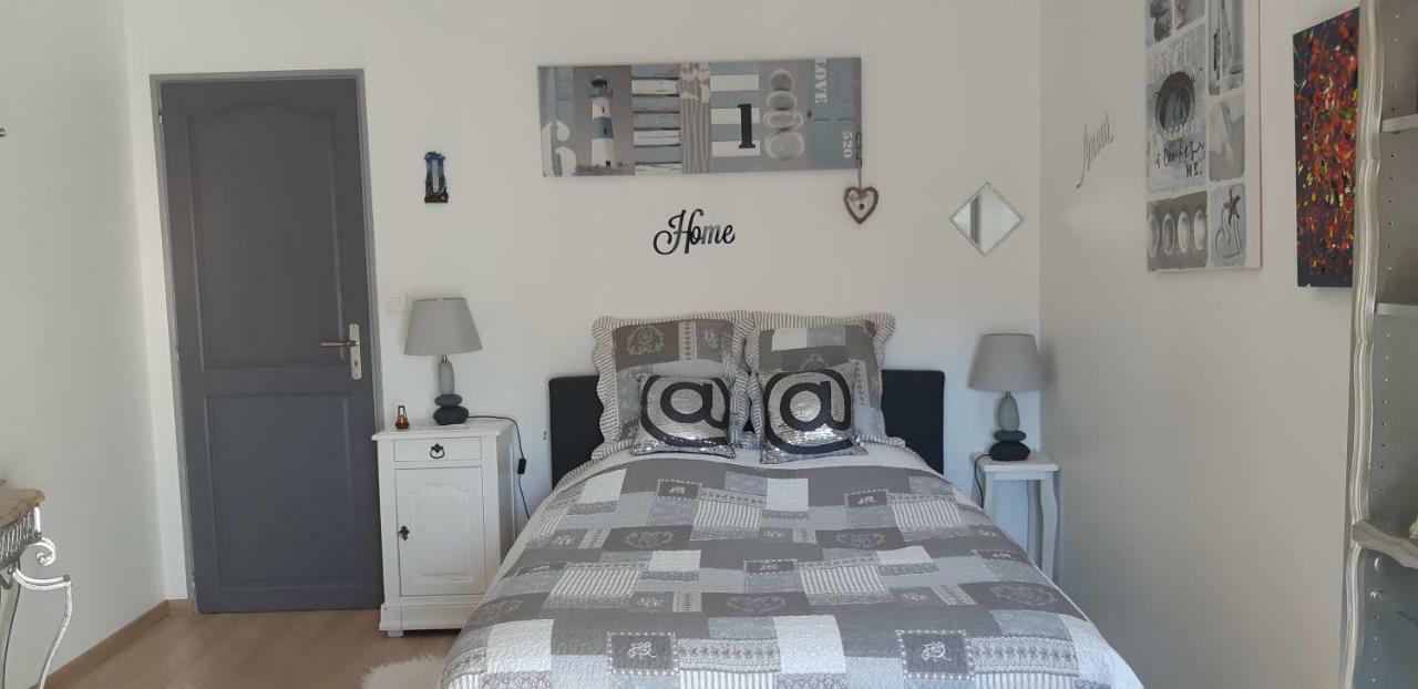 Les Orchidees Chambre Hotes Futuroscope Chasseneuil Poitiers Jaunay-Clan Екстериор снимка